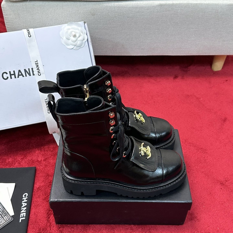 Ch*el boots